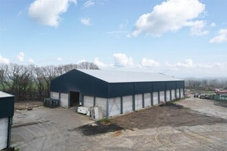 BECCLES AIRFIELD, Beccles to rent Building Photo- Image 1 of 7