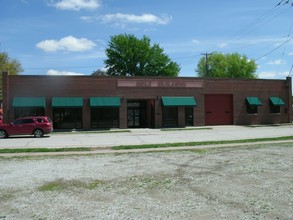 608 N 2nd St, Red Oak, IA for sale Primary Photo- Image 1 of 1