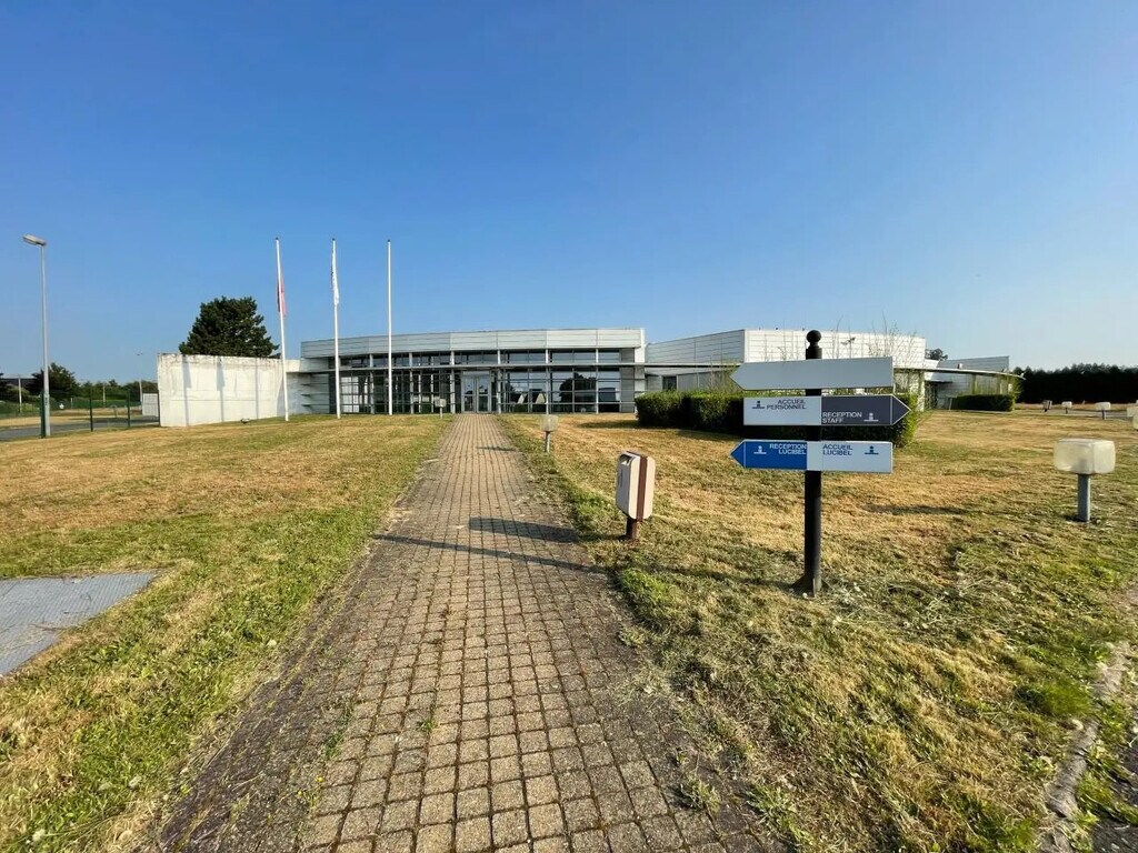 Location Local d'activités 3 000 m² à 12 259 m² - Photo 1