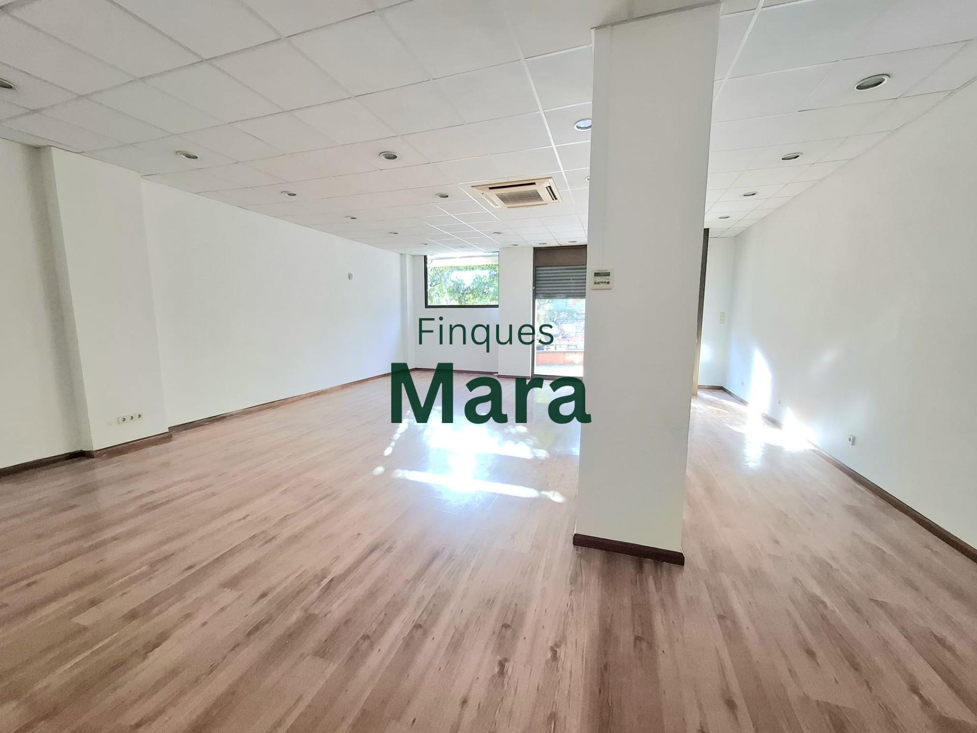 Retail in Sant Boi de Llobregat, Barcelona to rent Interior Photo- Image 1 of 7