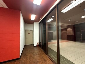 1 S Main St, Dayton, OH to rent Interior Photo- Image 1 of 5