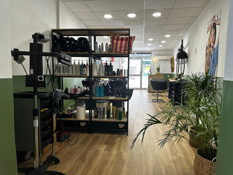 Retail in Vinaròs for sale - Interior Photo - Image 2 of 7