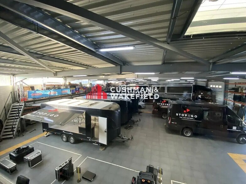 Office in Montrabé to rent - Interior Photo - Image 2 of 10