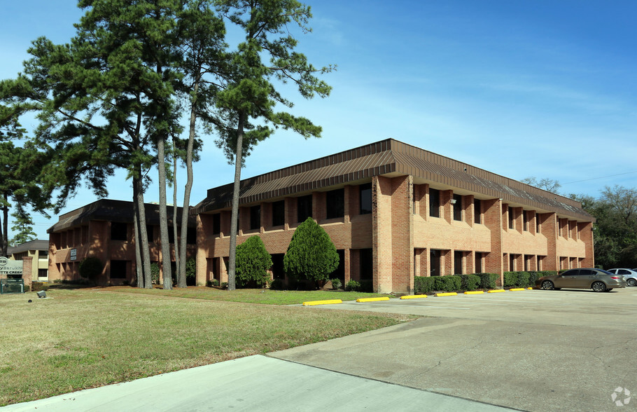 17150 Butte Creek Rd, Houston, TX for rent - Building Photo - Image 1 of 10