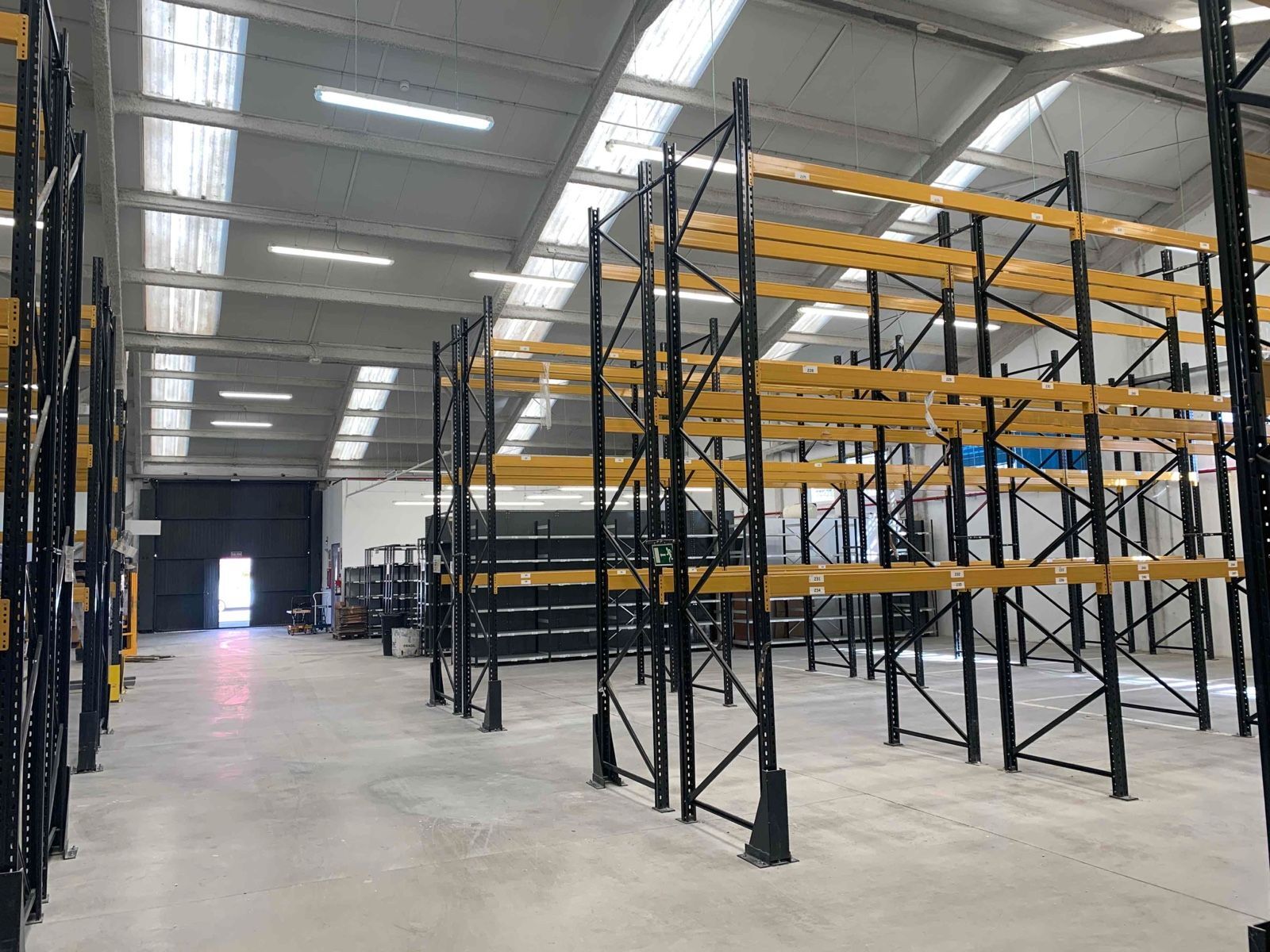 Industrial in Valdeolmos-Alalpardo, Madrid to rent Floor Plan- Image 1 of 9