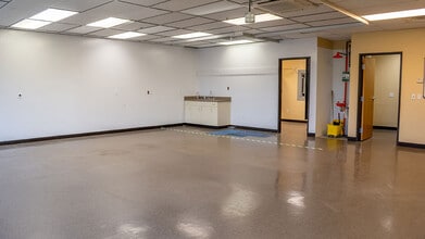 5445 Airport Blvd, Boulder, CO to rent Interior Photo- Image 1 of 15