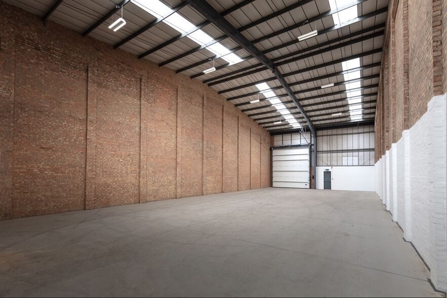 Green Ln, Hounslow to rent - Building Photo - Image 3 of 6