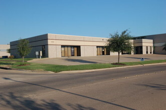 1935 State St, Garland, TX for rent Building Photo- Image 1 of 2