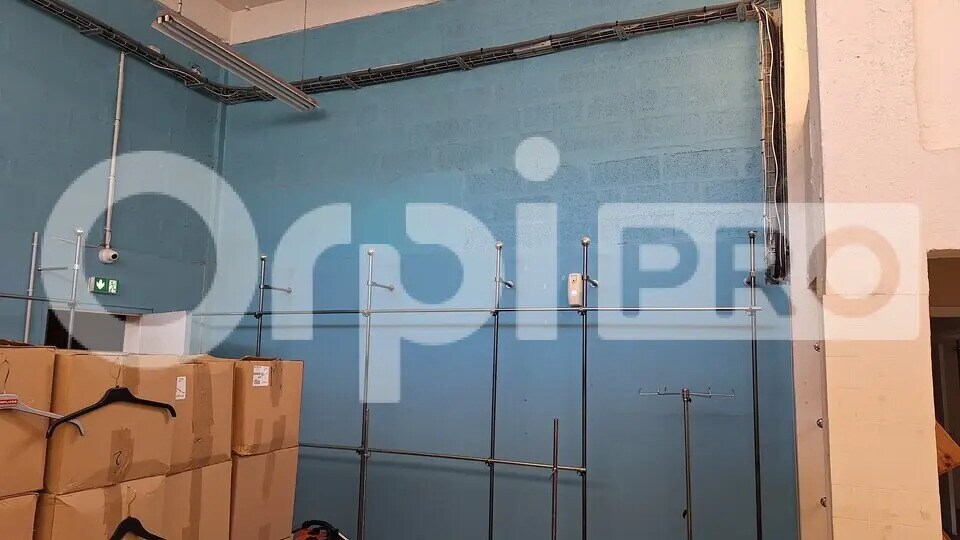 Retail in Saint-Nazaire for sale - Interior Photo - Image 2 of 4