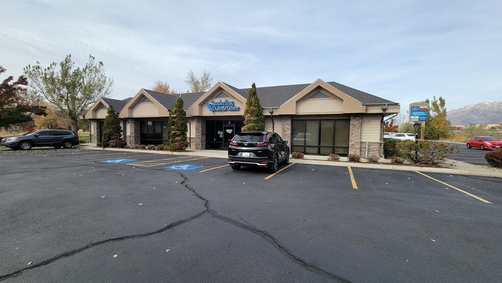 1920 W 250 N, Ogden, UT to rent - Building Photo - Image 2 of 5