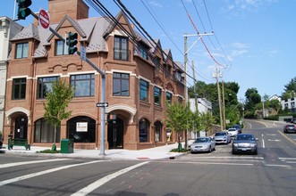 415-417 Greenwich Ave, Greenwich, CT for rent Building Photo- Image 1 of 7