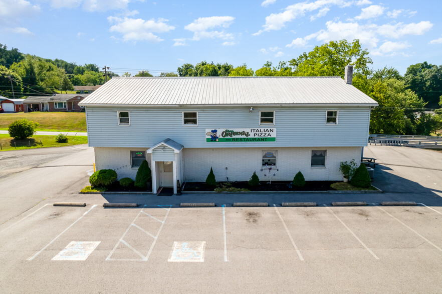 1394 Susquehanna Trail, Liverpool, PA for sale - Primary Photo - Image 1 of 1