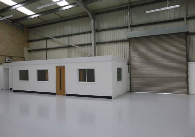 Kingstanding Way, Tunbridge Wells to rent - Interior Photo - Image 3 of 5