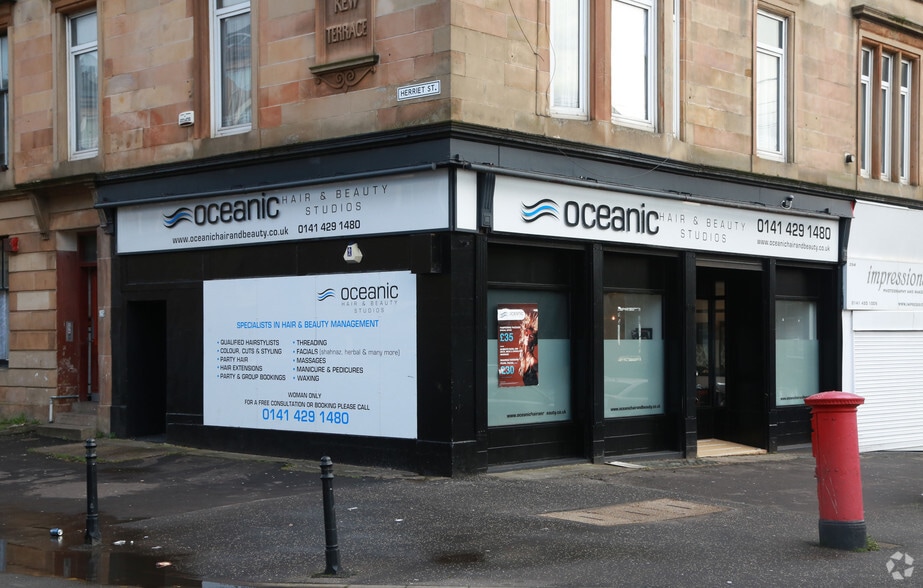 254-258 Albert Dr, Glasgow to rent - Building Photo - Image 3 of 13