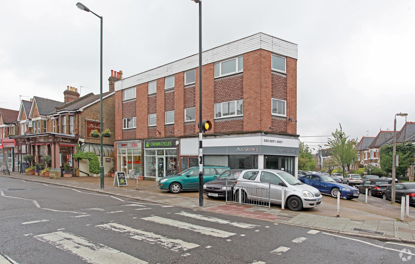 47 Crown Rd, Twickenham, TW1 3EJ UK