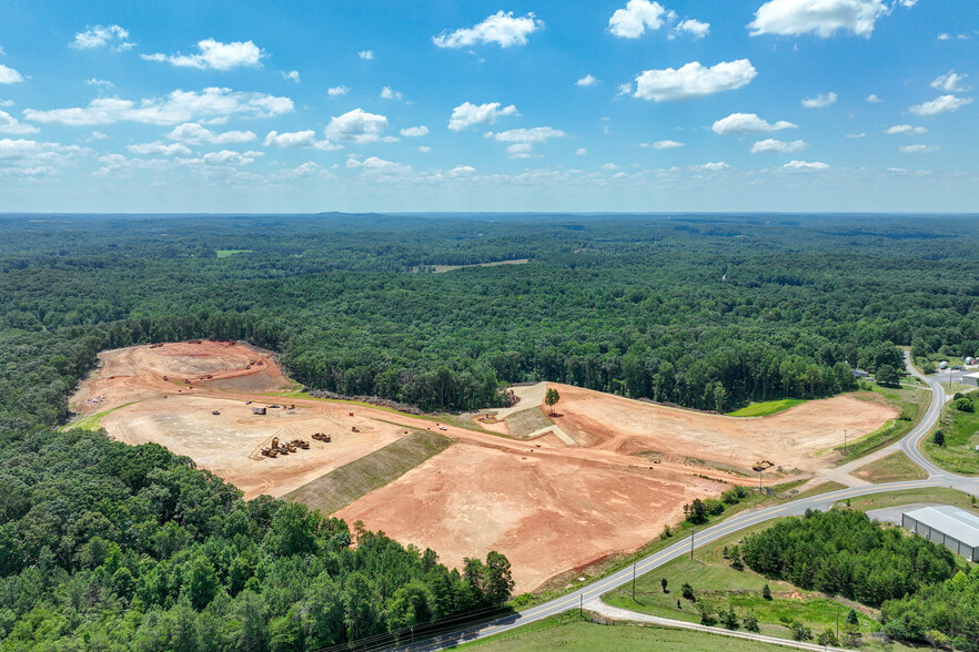 283 Red Oaks Flats Loop, Dahlonega, GA for sale - Aerial - Image 1 of 5