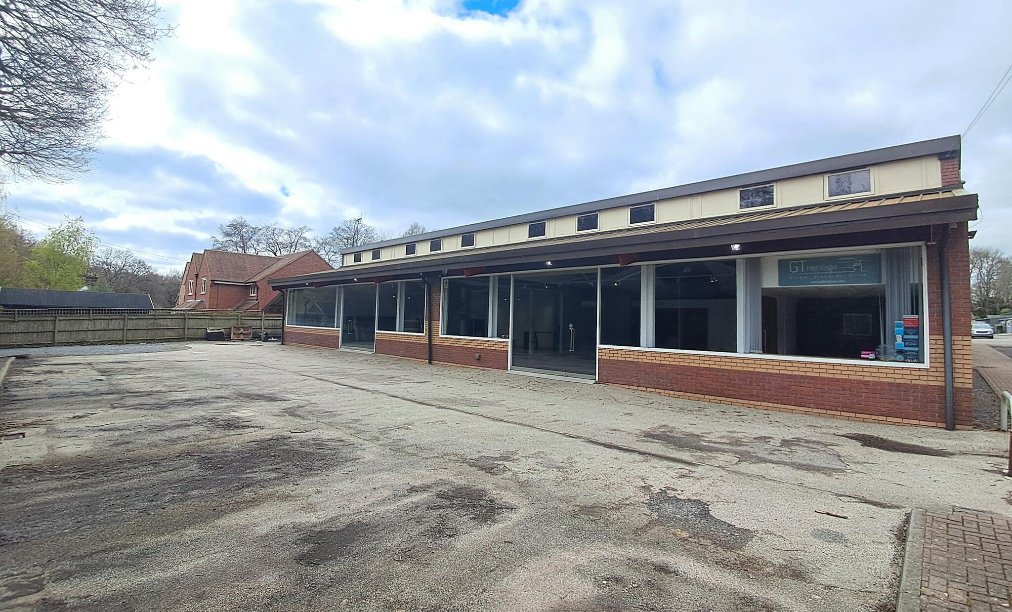 Busgrove Ln, Stoke Row to rent Building Photo- Image 1 of 1