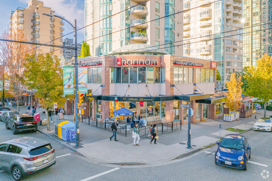 1301-1339 Robson St, Vancouver, BC for sale - Primary Photo - Image 1 of 8