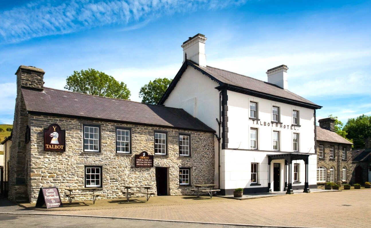 Dewi Rd, Tregaron for sale Building Photo- Image 1 of 1