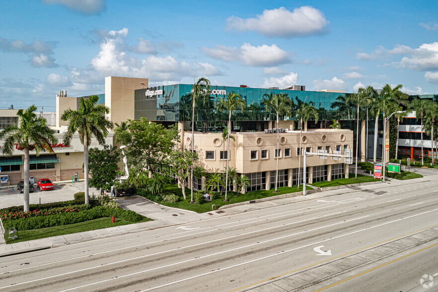 1650-1670 SE 17th St, Fort Lauderdale, FL for rent - Building Photo - Image 1 of 9