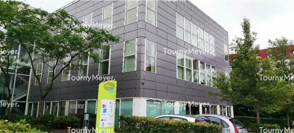Vente Bureaux 235 m² - Photo 1