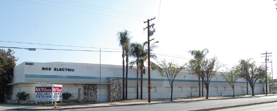 8401 E Slauson Ave, Pico Rivera, CA for rent - Primary Photo - Image 2 of 6