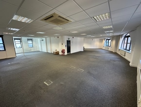 14-18 Fife Rd, Kingston Upon Thames to rent Interior Photo- Image 2 of 11