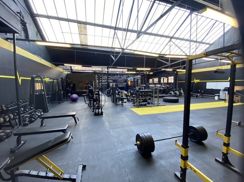 Portland St, Bristol to rent - Interior Photo - Image 2 of 7