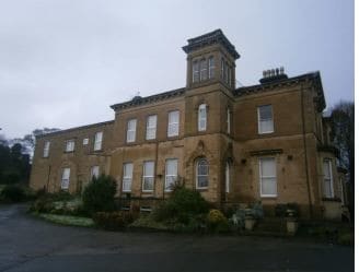 43 Lister Ln, Bradford for sale - Primary Photo - Image 1 of 1