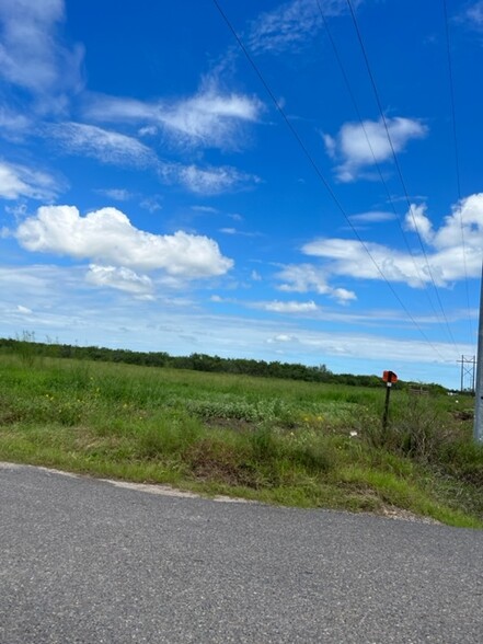 000 FM 1732, Rancho Viejo, TX for sale - Building Photo - Image 2 of 3