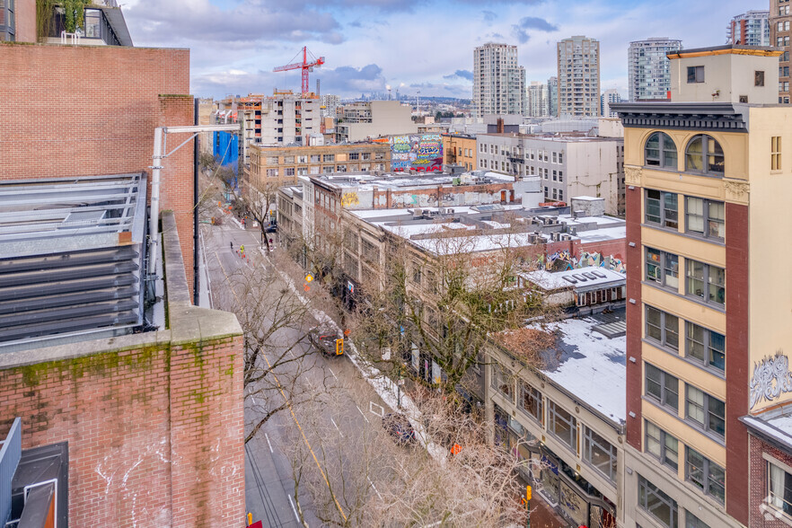 126-128 W Hastings St, Vancouver, BC for rent - Building Photo - Image 2 of 3