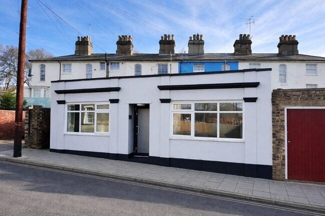 More details for 16 Neale St, Ipswich - Office to Rent