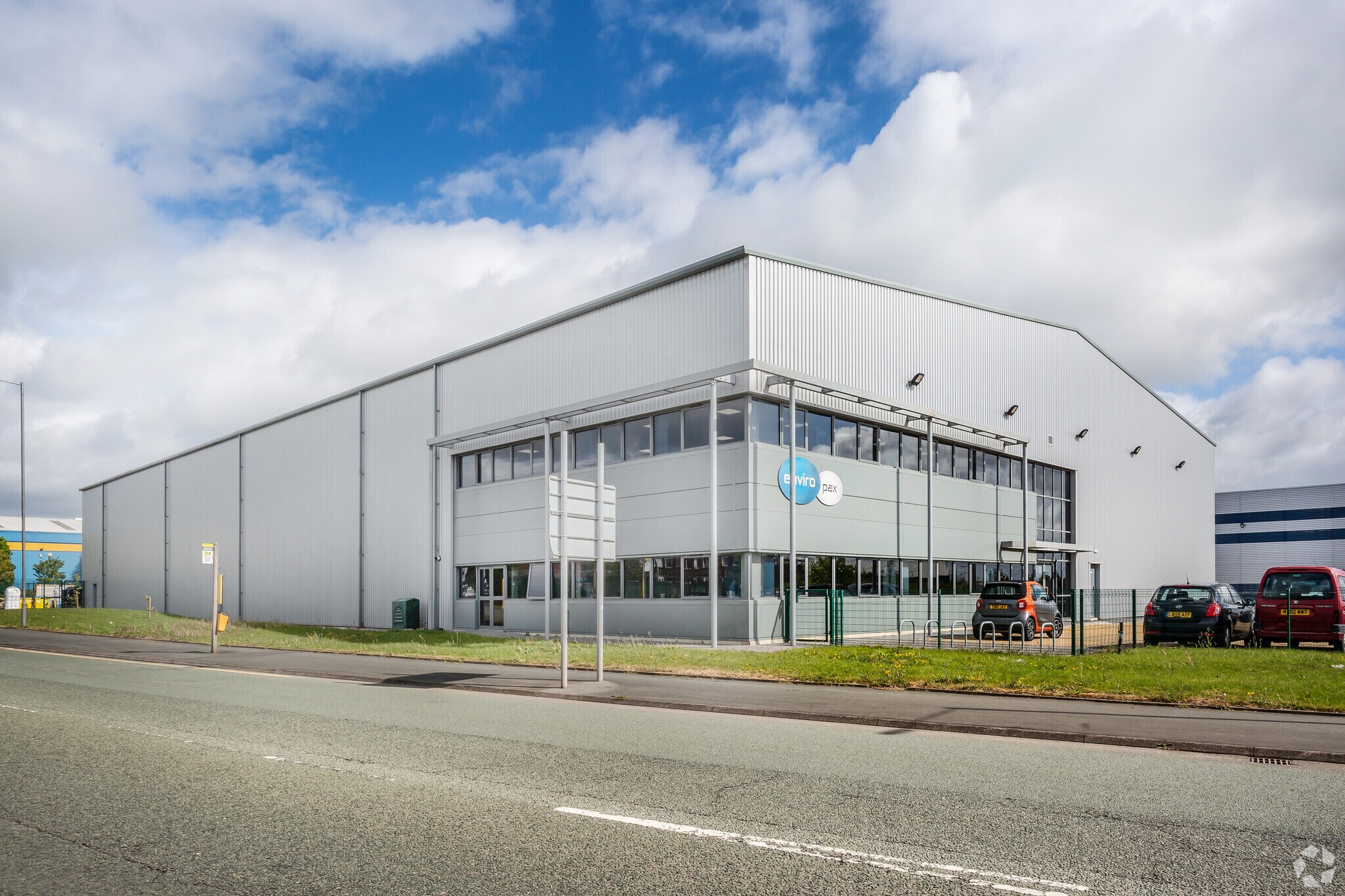 Millfield Ln, Haydock for sale Primary Photo- Image 1 of 1