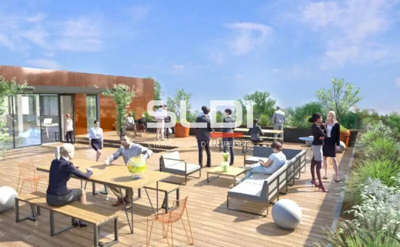 Retail in Genas to rent - Building Photo - Image 3 of 9