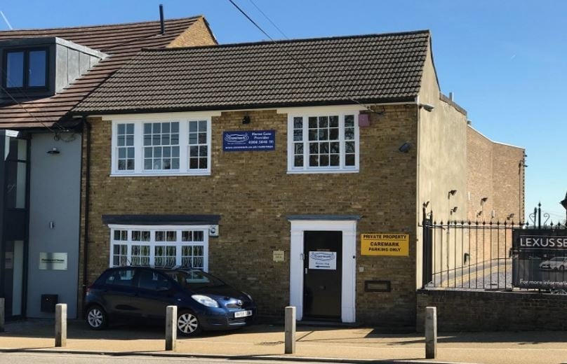 596-598 High Rd, Woodford Green for sale - Primary Photo - Image 1 of 17