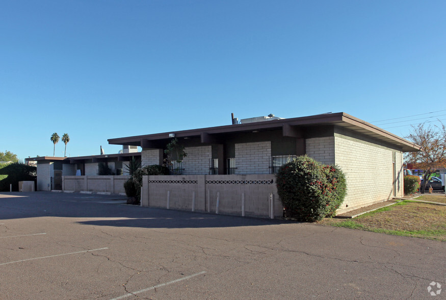 3440 W Cactus Rd, Phoenix, AZ for rent - Building Photo - Image 3 of 42