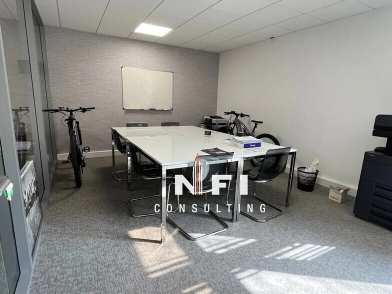 Office in Valbonne to rent - Building Photo - Image 3 of 10