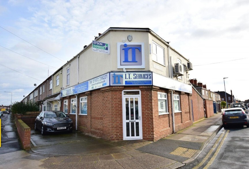 22 Wintringham Rd, Grimsby for sale - Building Photo - Image 1 of 1