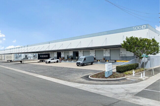 More details for 500 W Warner Ave, Santa Ana, CA - Light Industrial to Rent