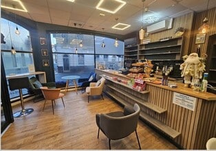 26-28 Grosvenor Rd, Aldershot to rent Interior Photo- Image 1 of 3