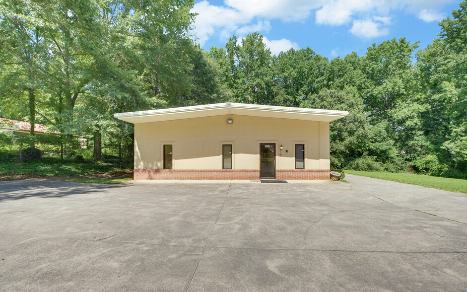 1434 Hudgins Dr, Gainesville, GA for sale - Primary Photo - Image 1 of 1