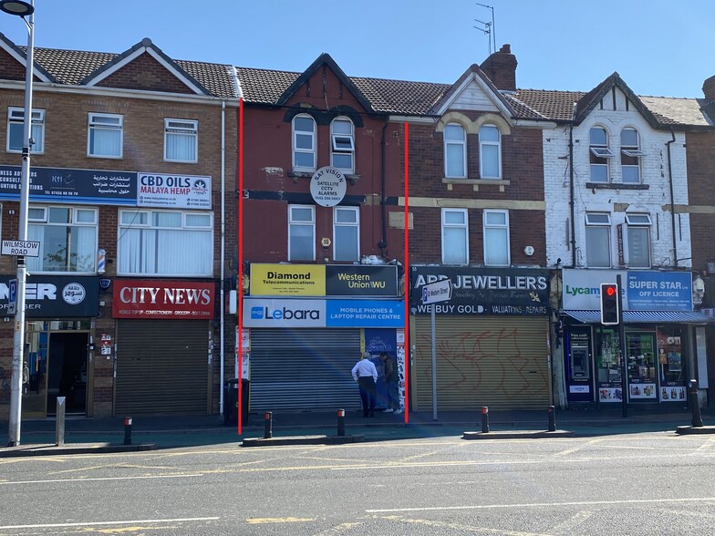 53 Wilmslow Rd, Manchester M14 5TB Retail for Rent UK