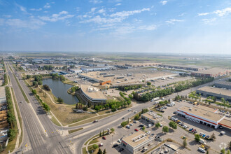 10 Smed Ln SE, Calgary, AB - aerial  map view - Image1