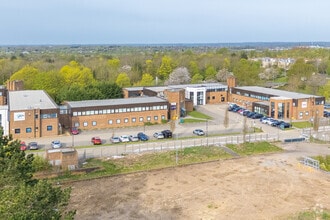 Breckland, Milton Keynes, BKM - Aerial  map view