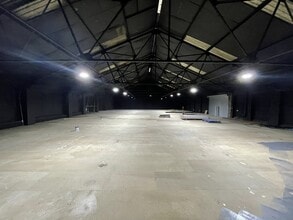 Liverpool St, Salford to rent Interior Photo- Image 1 of 2
