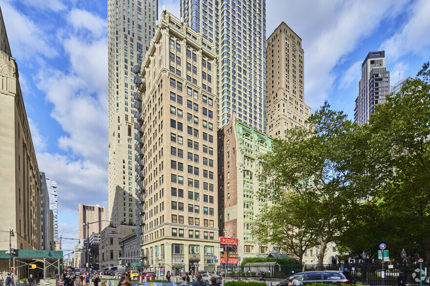 30 Vesey St, New York, NY for rent - Building Photo - Image 1 of 6