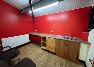 25 Randalstown Rd, Antrim for sale - Interior Photo - Image 2 of 4