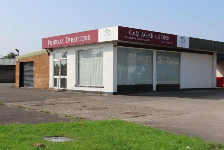 South Side, New Rd, Kirkbymoorside for sale Primary Photo- Image 1 of 1