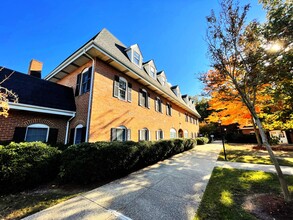 11355 Pembrooke Sq, Waldorf, MD for sale Building Photo- Image 1 of 8