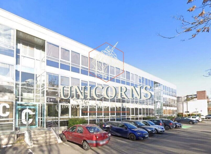 Office in Labège to rent - Building Photo - Image 2 of 10